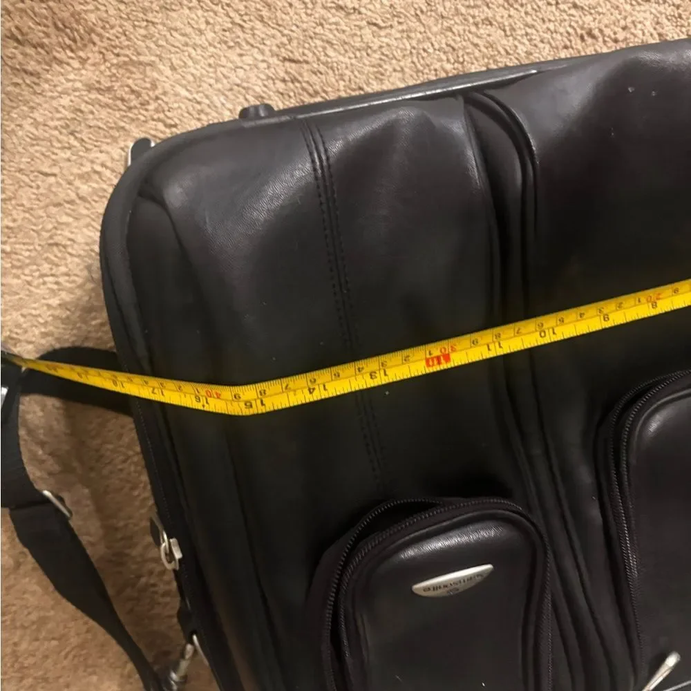 Samsonite Black Leather unisex travel carry on laptop business Bag compartments